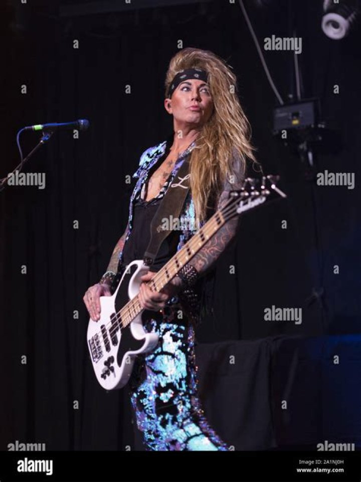 Lexxi Foxx Wiki Bio 2019: Age, Net Worth, Wife, Make Up, Without Wig, Girlfriend, Instagram