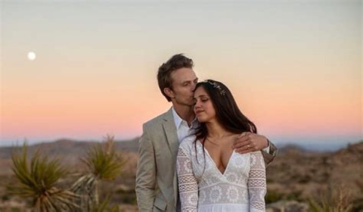 Liesl Martinez-Balaguer: Who is Wilson Bethel‘s wife?
