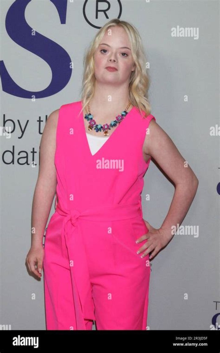 Lily D Moore Age: Wikipedia Bio & Instagram Details – Meet Never Have I Ever Actress