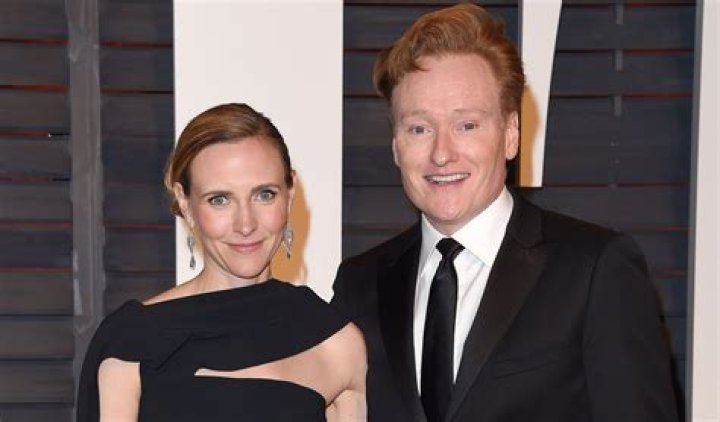 
Liza Powel’s Age, Kids, Height. Who is Conan O’Brien’s wife? 