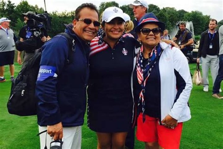 Lizette Salas Bio, Husband, Parents, Family, Net Worth, Partner, Heritage, Height, Married, Career Earnings, Wiki, Age, Instagram