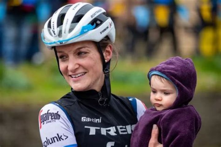 
Lizzie Deignan Height, Weight, Net Worth, Age, Birthday, Wikipedia, Who, Nationality, Biography 