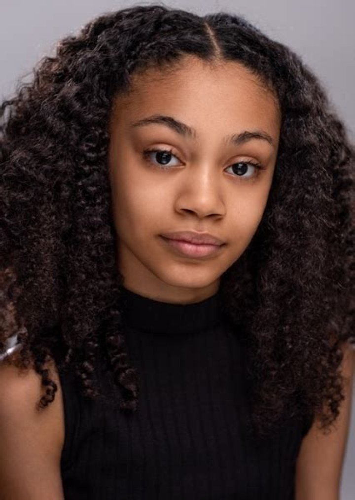 Luciana Akpobaro Age, Biography, Wikipedia, Height, Instagram Parents