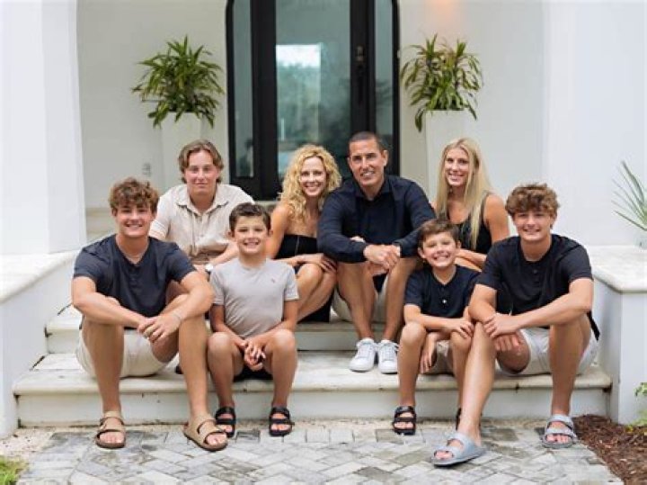 
Luke Fickell Has Six Kids With Wife Amy Goecke And Son Landon Fickell Is Sophomore Offensive Lineman At Cincinnati 