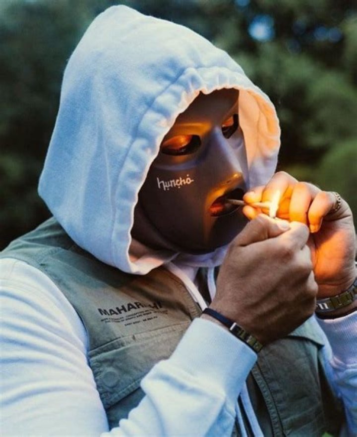 M Huncho Age, Wiki: Biography, Face Mask, Net Worth, Height, Girlfriend