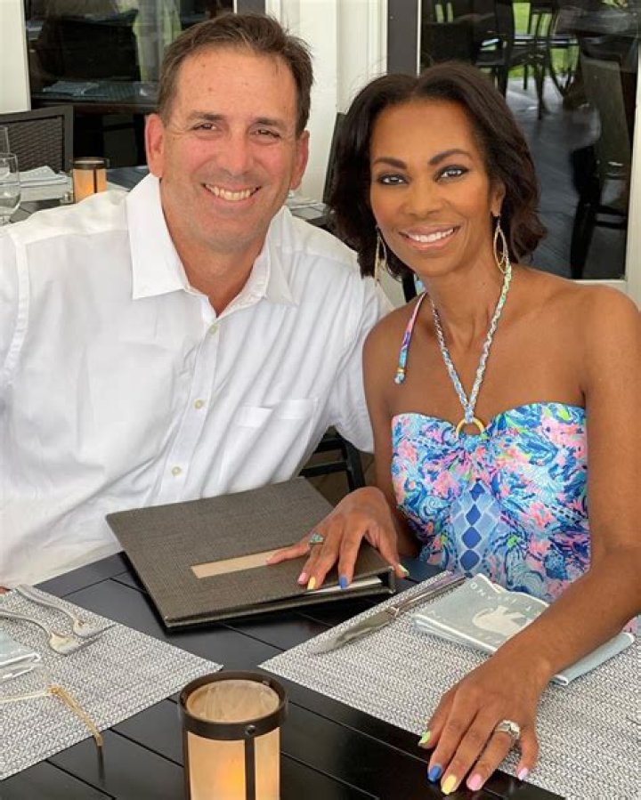 Maria Durant Bio, Wiki, Age, Height, Husband, Children, Family, Cancer, WSYX , Salary and Net Worth