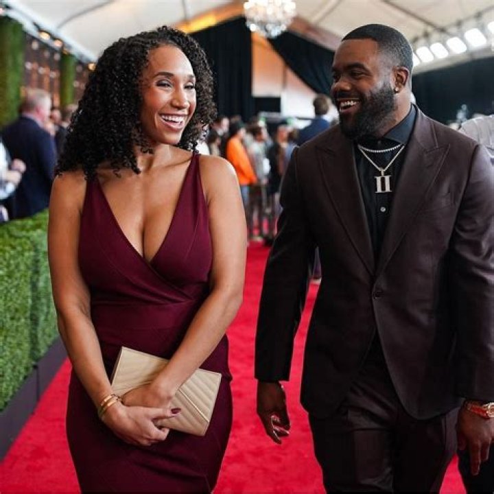 Mark Ingram Wife, Dad, Height, Weight, Body Net Worth, Bio