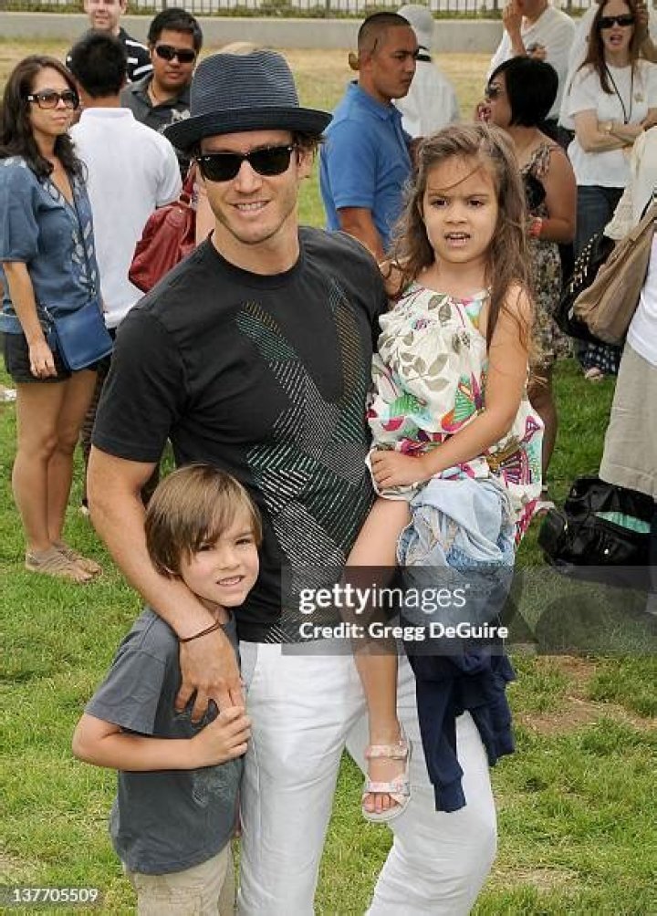 Mark-Paul Gosselaar Children: Meet Michael Charles Gosselaar, Ava Lorenn Gosselaar