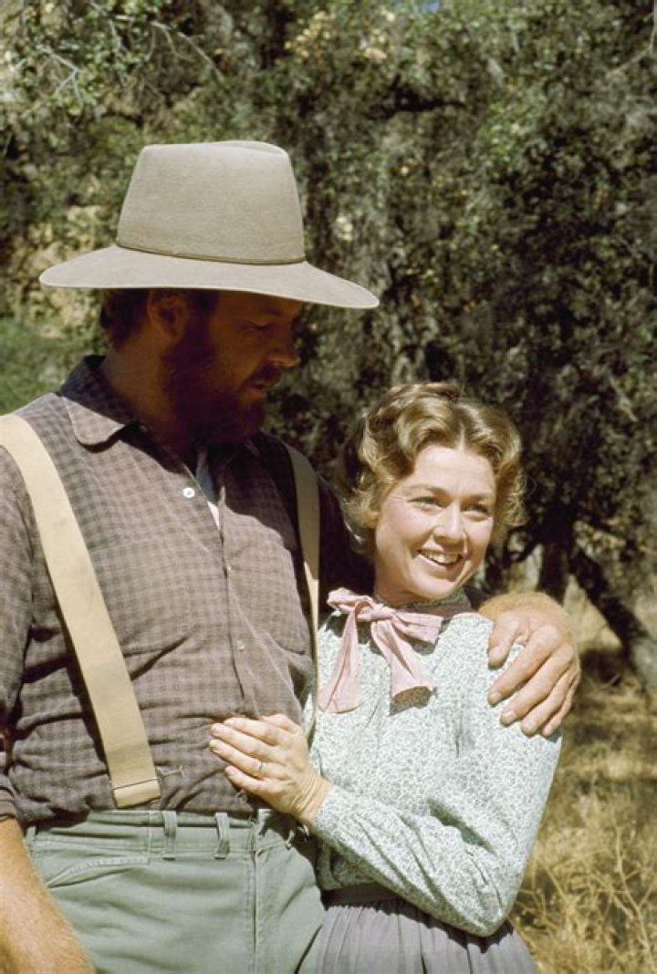 Meet NBA Referee Marc Davis Wife Julie Garvey – Their Age Difference And Kids Info, Net Worth Revealed