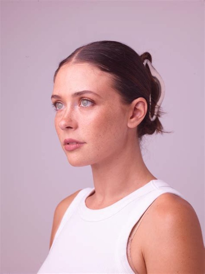 Mia Tomlinson Age, Wiki, Biography, Height, Instagram, Net Worth, Boyfriend