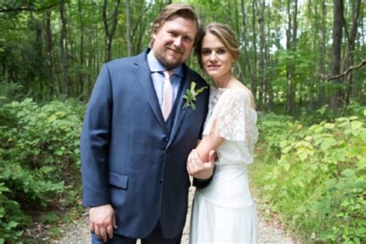 
Michael Chernus And Wife Emily Simoness Made Their Best Decisions In 2015 