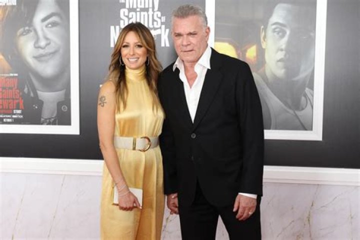 Michelle Grace, What To Know About Ray Liotta Ex Wife And Divorce Reason