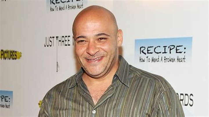 Mike Batayeh Height, Weight, Net Worth, Age, Birthday, Wikipedia, Who, Nationality, Biography