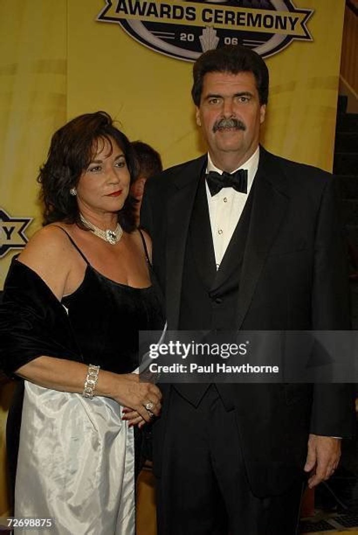 Mike Helton (NASCAR President) Wiki, Bio, Age, Net Worth, Height, Daughter, Wife and House