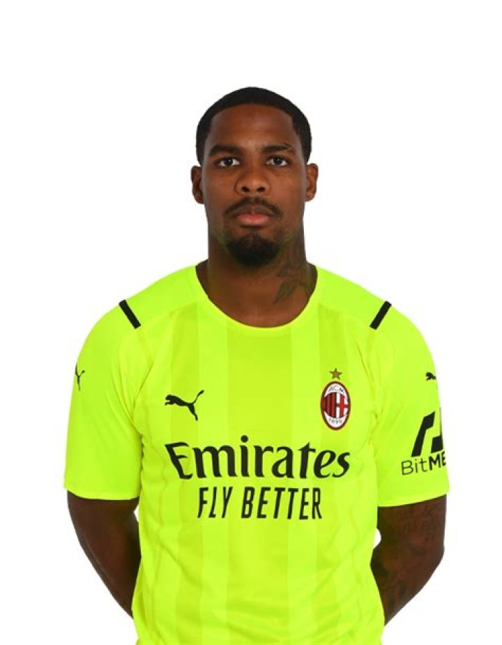 Mike Maignan’s biography, net worth, fact, career, awards and life story