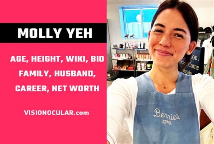 Molly Yeh Age, Wiki, Biography, Net Worth, Husband, Kids, Height