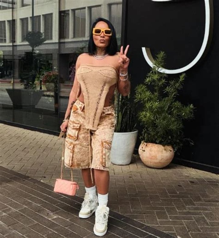 Nia Guzman Height, Weight, Net Worth, Age, Birthday, Wikipedia, Who, Instagram, Biography