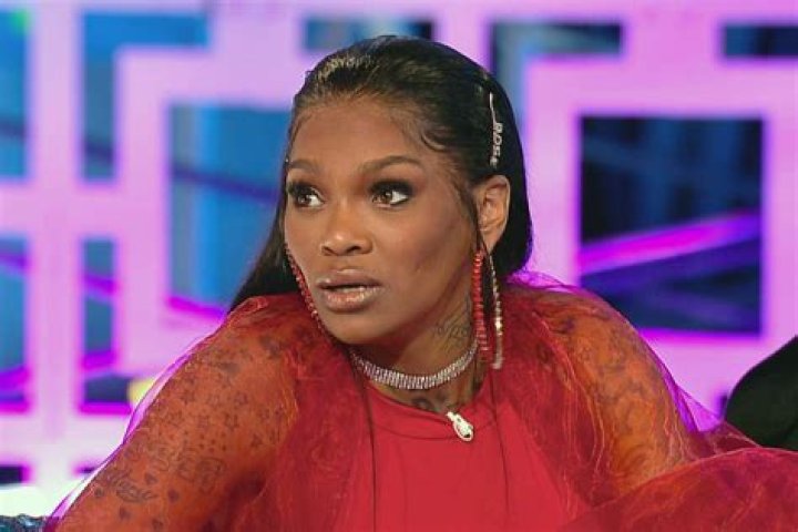 No, Apple Watts Is Not Dead But Is She On Life Support? Family Confirms The Serious Car Accident Of The Reality Star