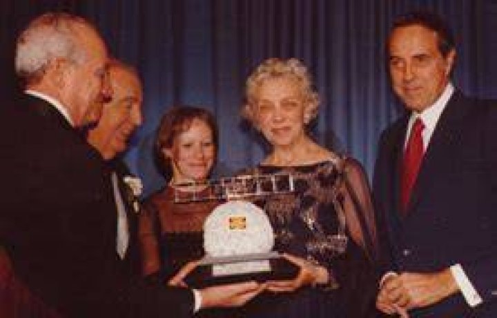 Olive Ann Beech’s biography, net worth, fact, career, awards and life story