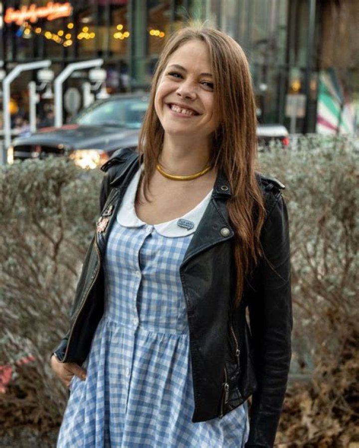 Olivia Luccardi Bio, Wiki, Age, Height, Husband, Family, Parents, Actress and Net Worth.