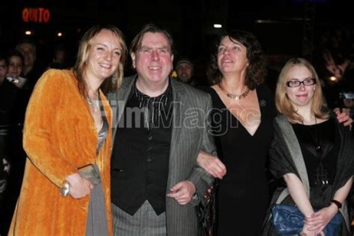 Pascale Spall Height, Weight, Net Worth, Age, Birthday, Wikipedia, Who, Instagram, Biography