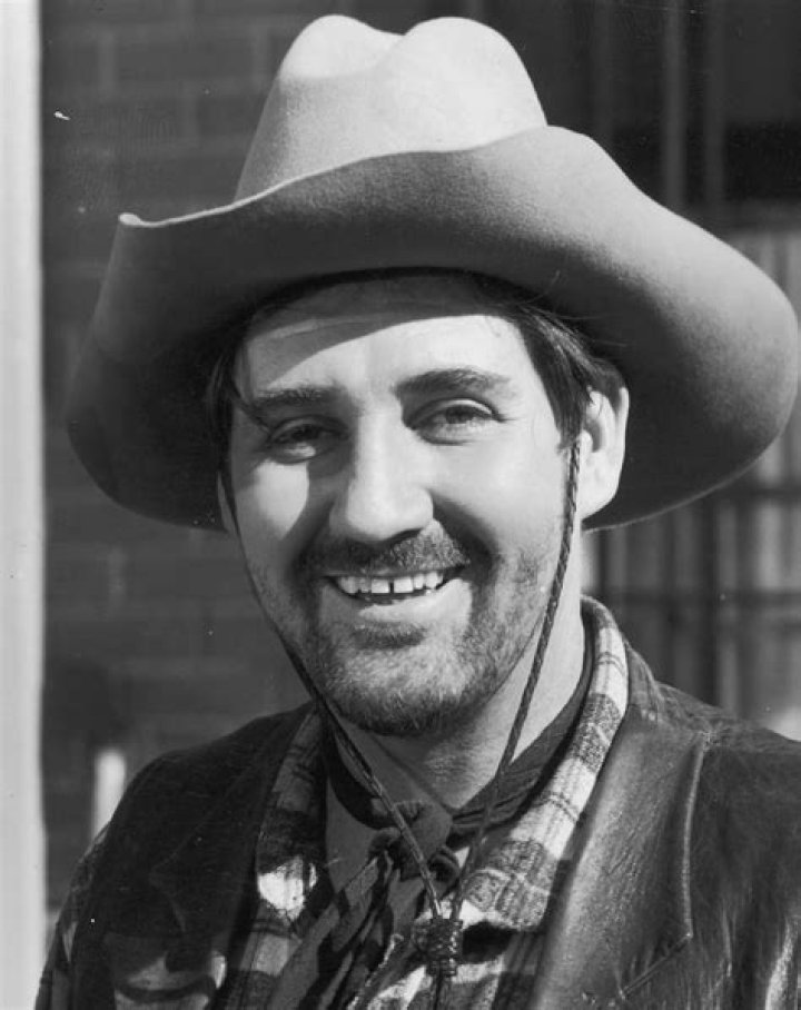 Pat Buttram’s biography, net worth, fact, career, awards and life story