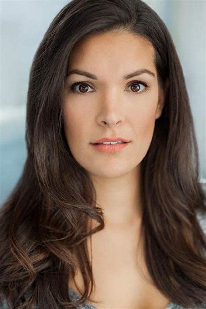 Paula Giroday Wikipedia, Age, Biography, Height, Boyfriend, Instagram