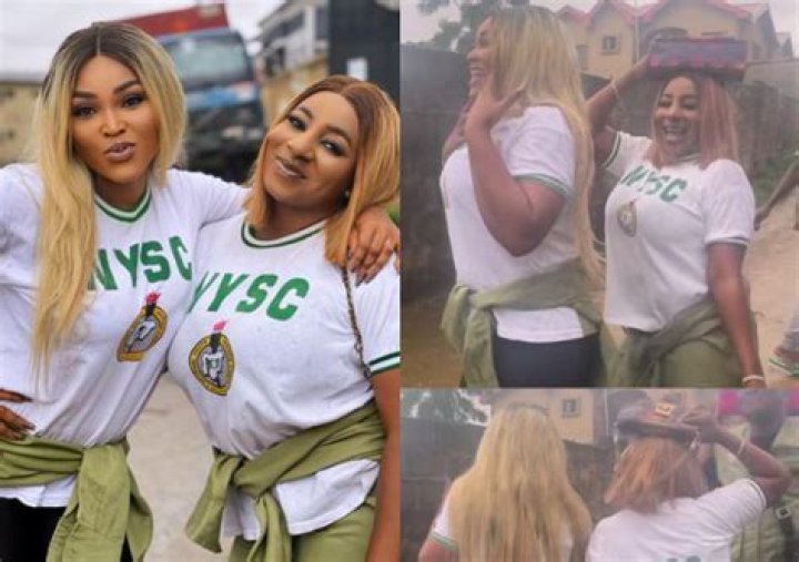 
People’s Mothers Agbaya Dem- Reactions As Mercy Aigbe And Mide Martins Enjoy A Fun Time In The Rain 