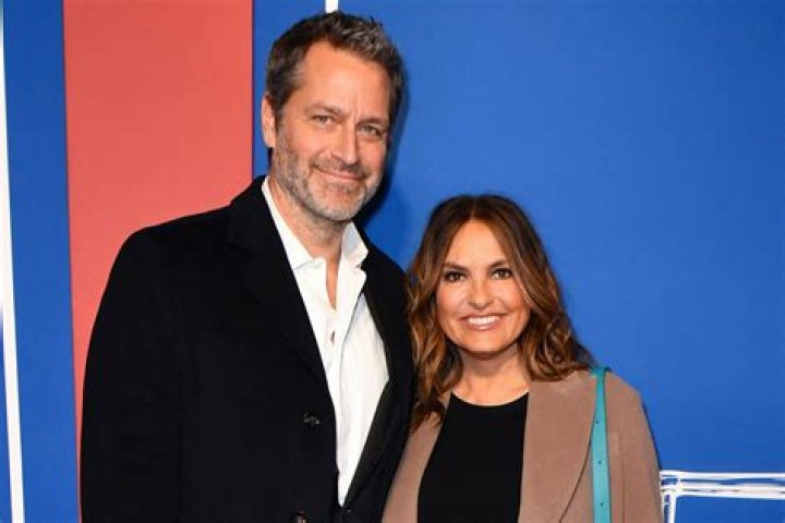 Peter Hermann Bio, Wiki, Age, Height, Wife, Family, Law And Order SVU, Movies, and Net Worth.