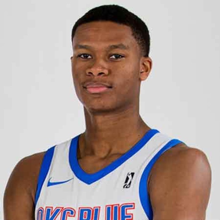 PJ Dozier Age, Wikipedia, Biography, Children, Salary, Net Worth, Parents.