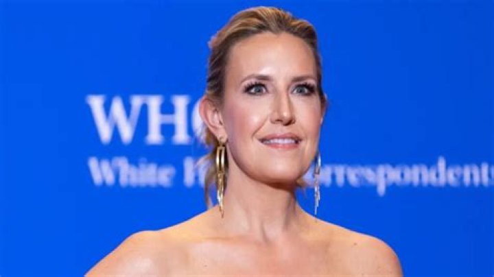 Poppy Harlow – Biography, What’s Her Salary, Is She Pregnant?