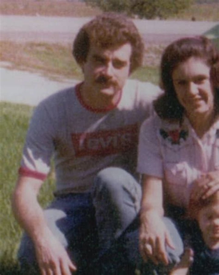 Randy Weaver Wife: Who Was Vicki Weaver, Ruby Ridge?