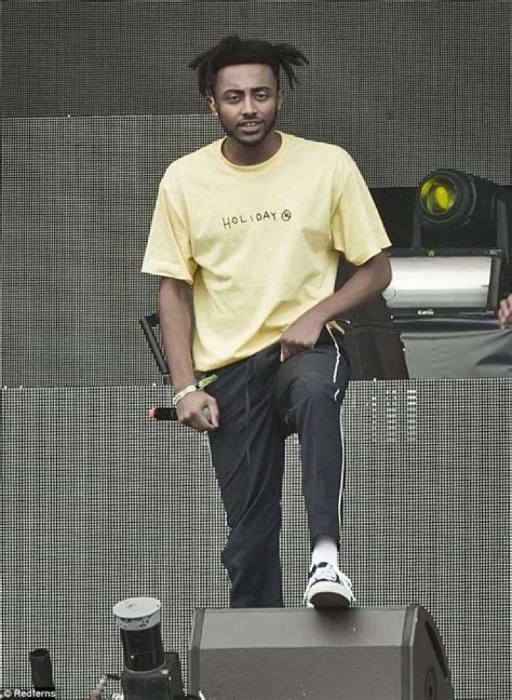 Rapper Amine Height, Age, Bio, Net Worth, Girlfriend & Career