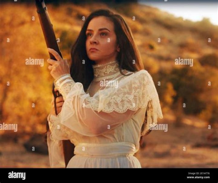 Rebecca Fraiser Wiki, Biography, Age, Height, Boyfriend, Family, Instagram