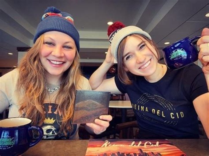 Reina del Cid Bio, Wiki, Net Worth, Partner, Height