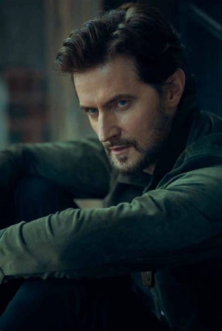 Richard Armitage Bio, Wiki, Age, Height, Parents, Wife, Movies, TV shows, and Net Worth.