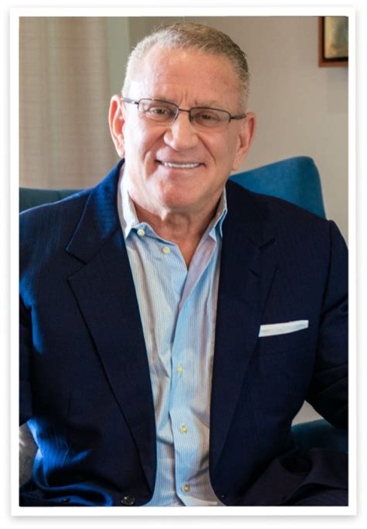 Ross Mandell Wikipedia, Biography, Age, Height, Updates, Wife, Daughters