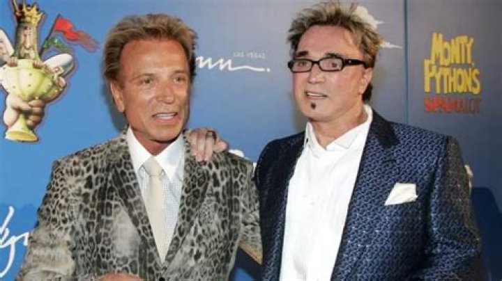 Roy Horn Bio/Wiki, Death Cause, Age At Death, Wife, Kids, Siegfried & Roy, Net Worth