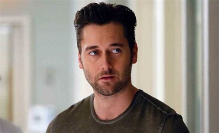 Ryan Eggold Bio, Wiki, Age, Parents, Wife, Height, Blacklist, Net Worth, Movies
