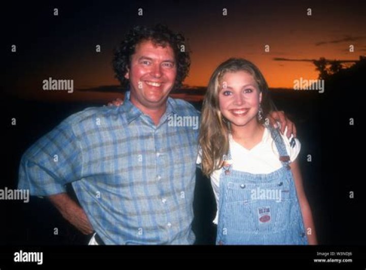 Sarah Chalke Parents: Meet Angie Chalke, Douglas Chalke