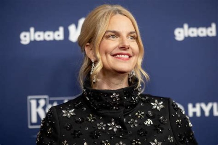 Sarah Kate Ellis Biography-Wiki, Age, Wife, Salary, Net Worth, Family, Image, GLAAD, Nytimes, Wedding, Email And Instagram