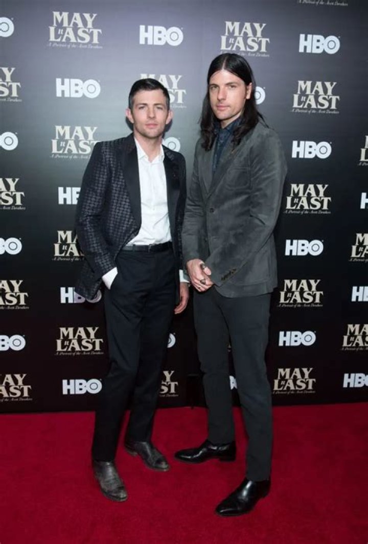 Scott Avett’s biography, net worth, fact, career, awards and life story