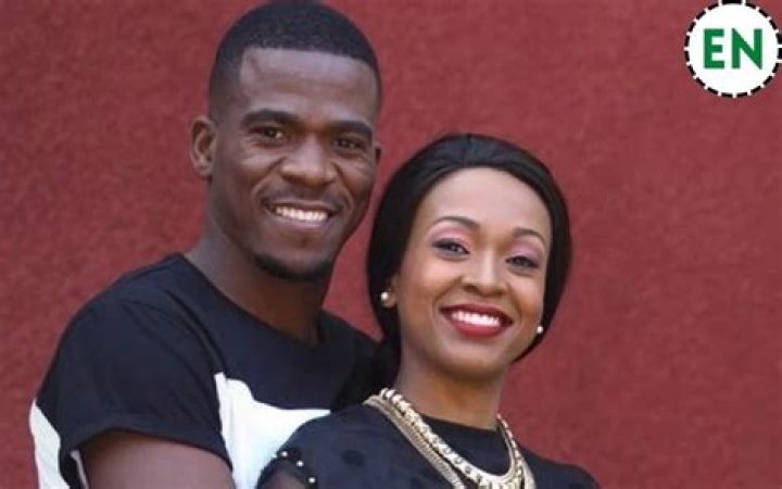 
Senzo Meyiwa Height, Weight, Net Worth, Age, Birthday, Wikipedia, Who, Nationality, Biography 