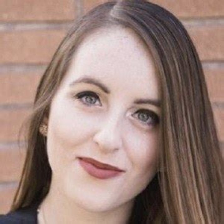 Shani Fishman Bio, Wiki, Age, Brothers, Net Worth, and Education