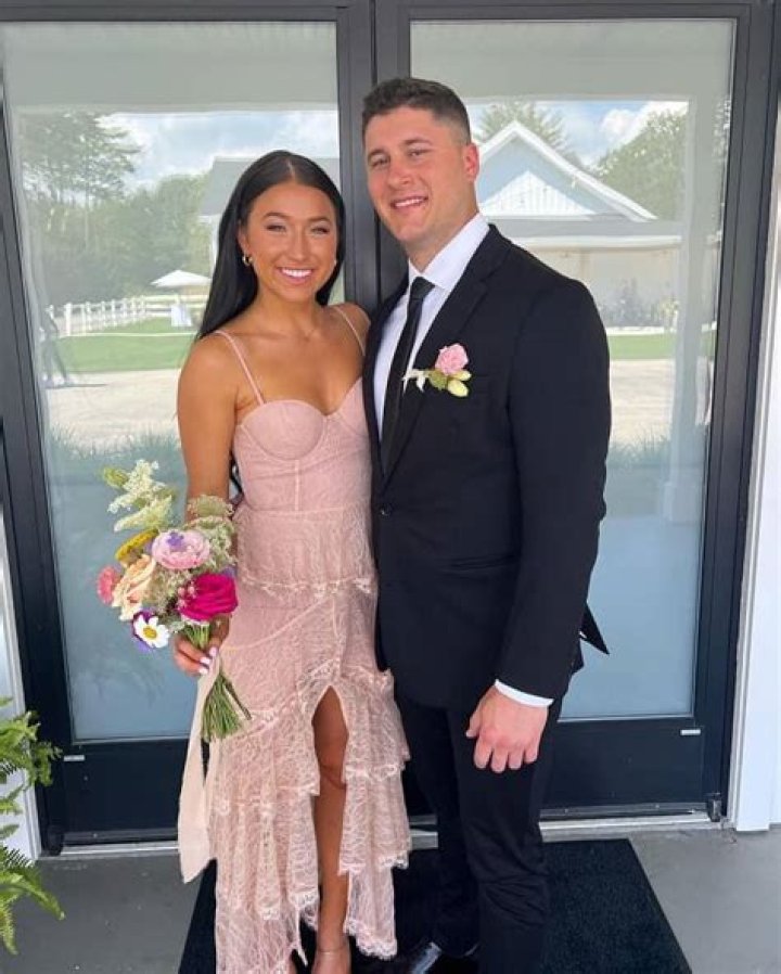 Shelby Sacco Height, Weight, Net Worth, Age, Birthday, Wikipedia, Who, Nationality, Biography