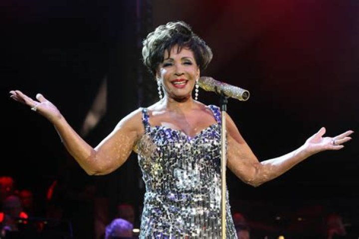 Shirley Bassey Net Worth