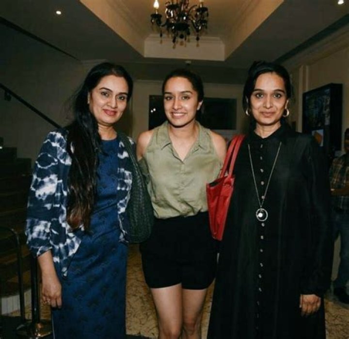 Shraddha Kapoor’s Mother Shivangi Kolhapure Biography: Husband, Age, Movies, Net Worth, Sister, Wikipedia, Daughter, Young, Padmini