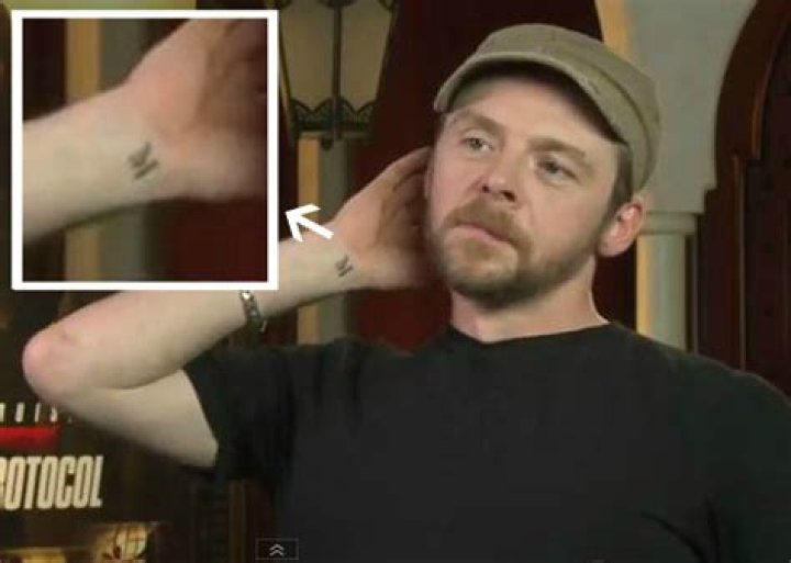 Simon Pegg: Wife, net worth, tattoos, smoking & body facts