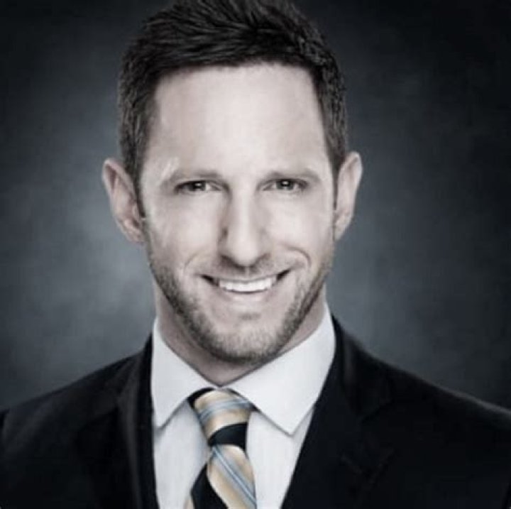 Smooth (singer)’s biography, net worth, fact, career, awards and life story