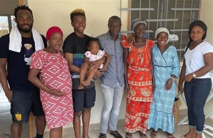 Soccer Who Are Adama And Awa Adingra, Simon Adingra Parents?